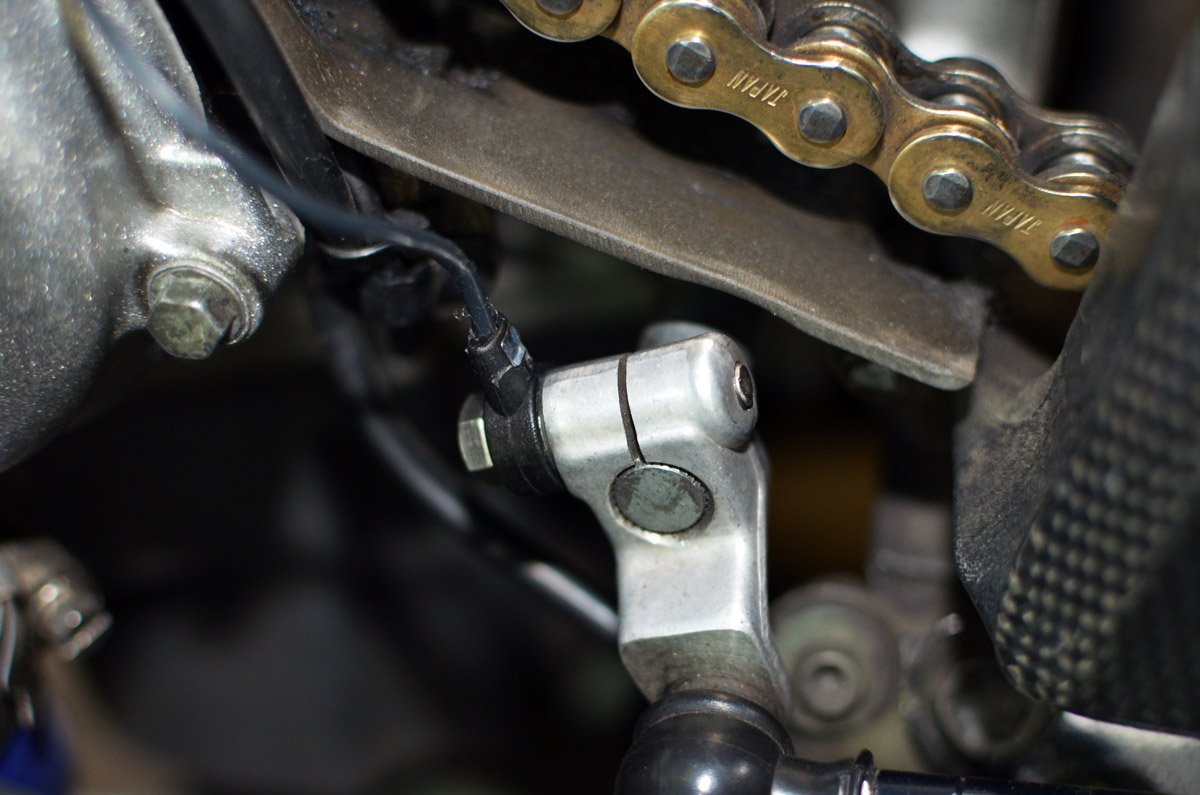 Aprilia Tuareg 660 20222023 Healtech Electronics iQSE Quickshifter