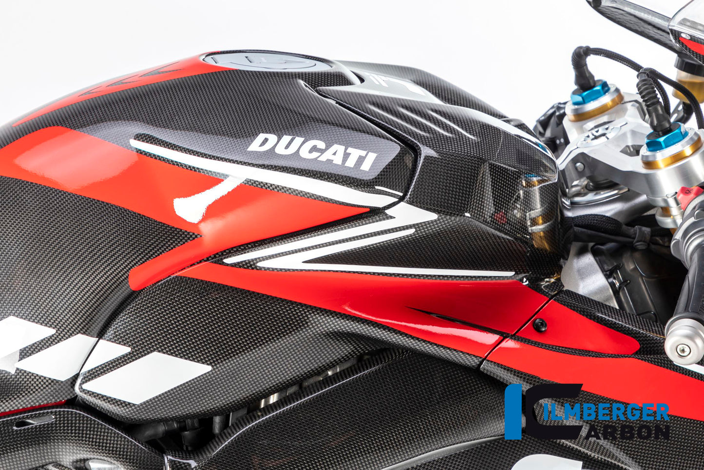 Ducati Panigale V4/V4S - Averys Motorcycles
