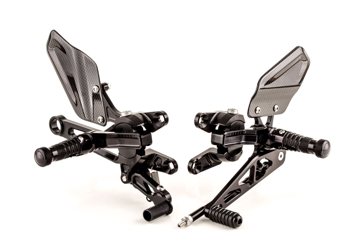 VCR Rearsets - Averys Motorcycles
