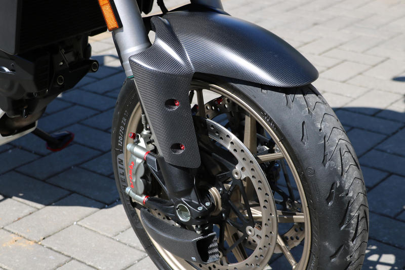 Ducati - Carbon Mudguard - Averys Motorcycles